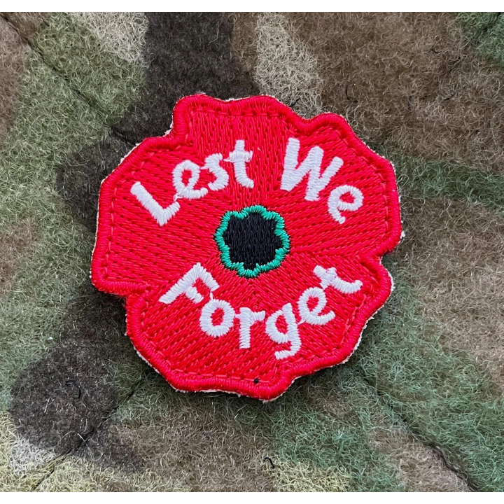 Valmue "Lest We Forget", udskåret på Velcro