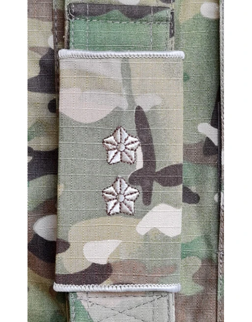 Feltgradstegn Præmiereløjtnant, MultiCam til strop