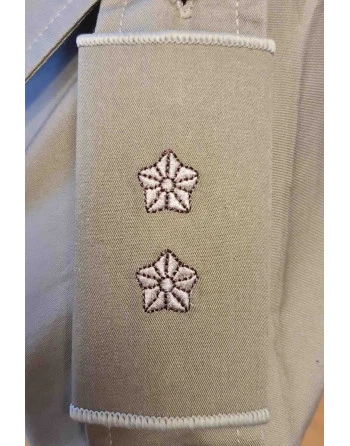 Gradstegn Løjtnant, Khaki til strop