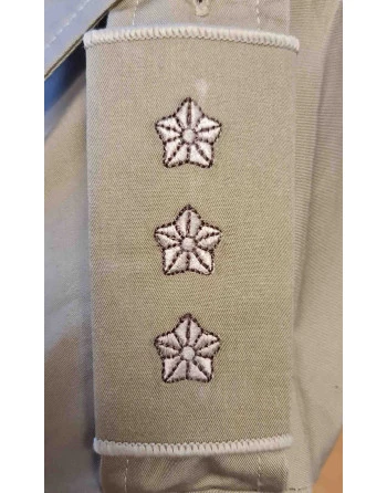 Gradstegn Kaptajn, Khaki til strop