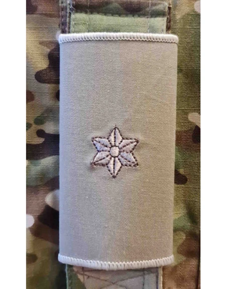 Gradstegn Major, Khaki til strop